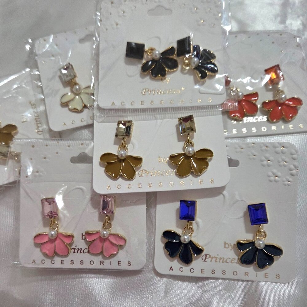 Women Enanel Flower Drop Earrings  Crystal Faux Pearl